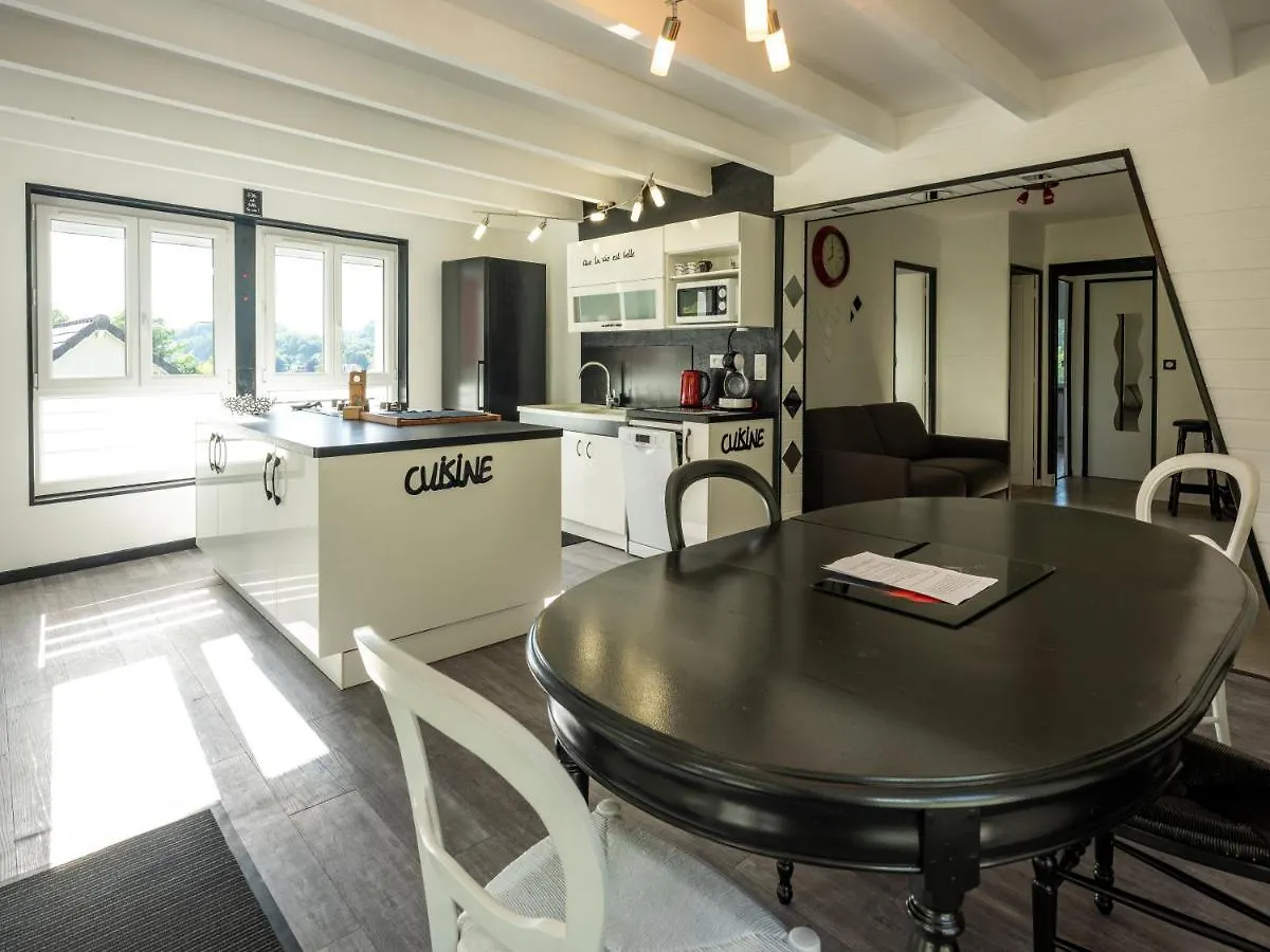 Stunning 4-Bed House In La Bourboule Villa